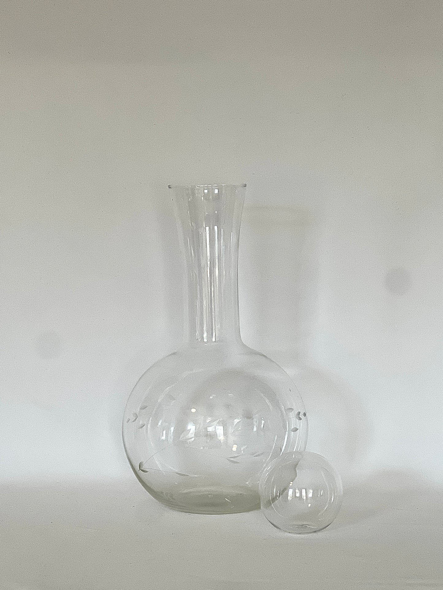 Etched Glass Wine Decanter