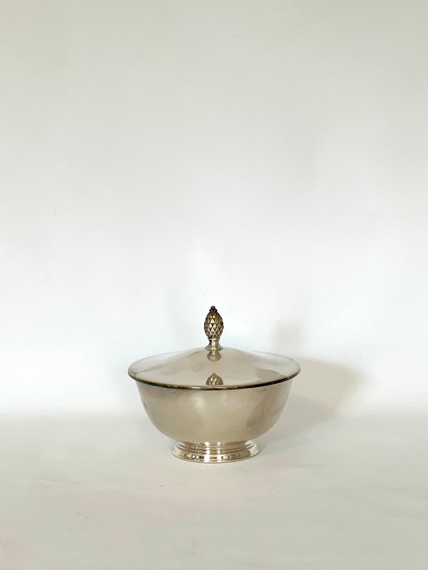 Oneida Paul Revere Silverplated Sugar Bowl